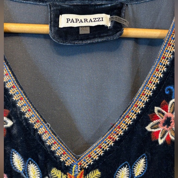 Paparazzi Blue Embellished Short Sleeve Blouse - Picture 4 of 4